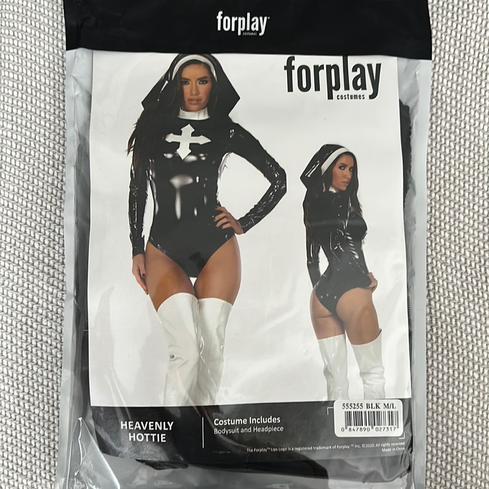 Halloween costume Heavenly Hottie